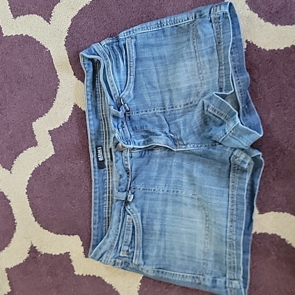 A.n.a Jean shorts